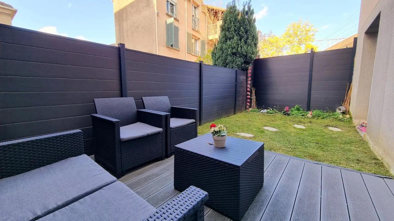 Superbe Appartement Avec Jardin Proche Versailles Saint-Cyr-lʼÉcole Εξωτερικό φωτογραφία