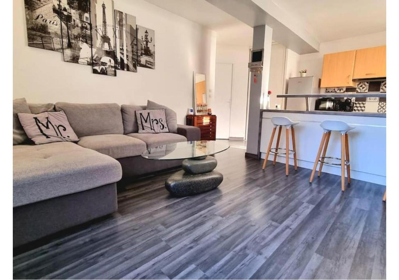 Superbe Appartement Avec Jardin Proche Versailles Saint-Cyr-lʼÉcole Εξωτερικό φωτογραφία